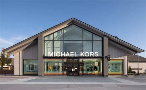 Michael Kors return policy 2022